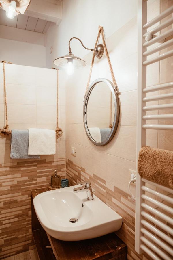B&B Il Mare In Una Stanza 奥托纳 外观 照片