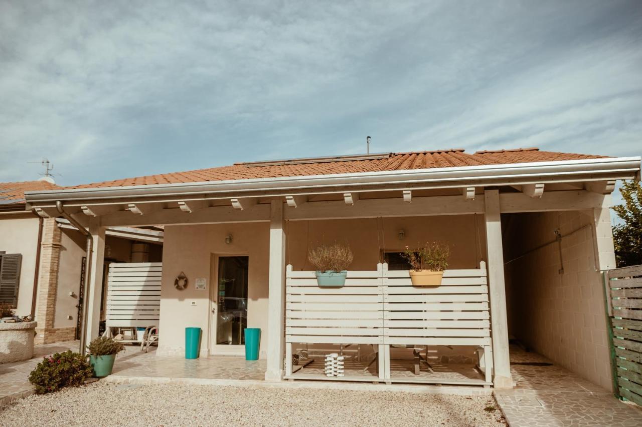 B&B Il Mare In Una Stanza 奥托纳 外观 照片