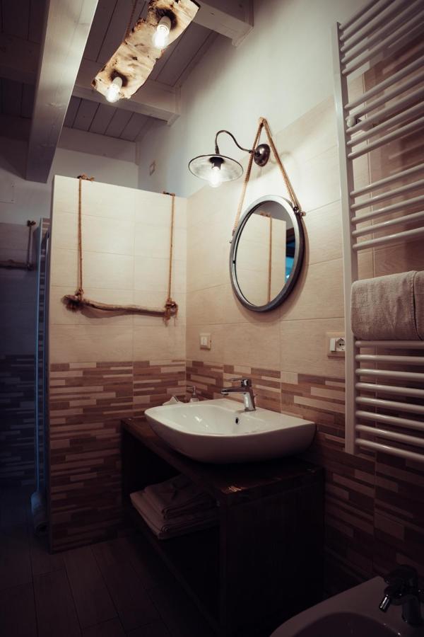 B&B Il Mare In Una Stanza 奥托纳 外观 照片