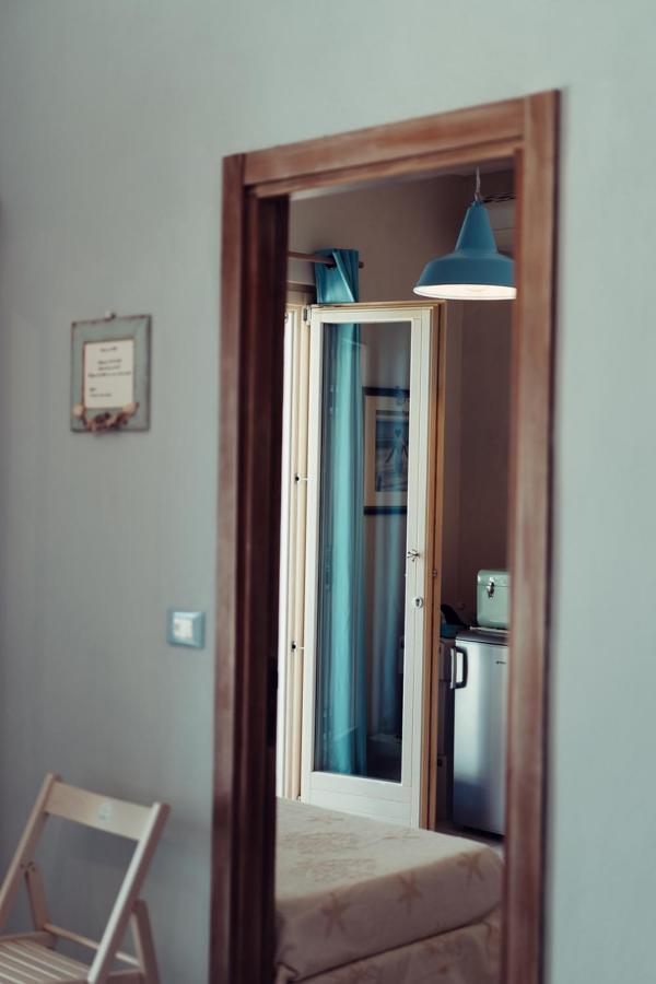 B&B Il Mare In Una Stanza 奥托纳 外观 照片
